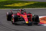 Sainz zdobył pole position na domowym torze Ferrari