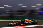 FIA zakazała wyprzedzania na wyjeździe z pit-lane po manewrach Verstappena
