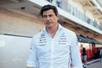 Wolff pozostanie szefem Mercedesa na kolejne lata