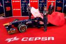 2013 prezentacje Toro Rosso Toro Rosso Scuderia Toro Rosso8 06.jpg