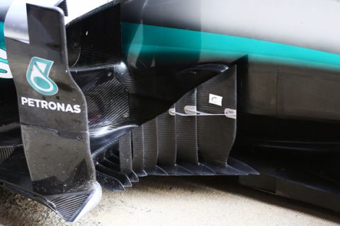 Podłoga bolidu Mercedesa na sezon 2016