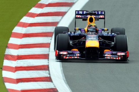 Vettel po raz pierwszy wygrywa domowy wyścig