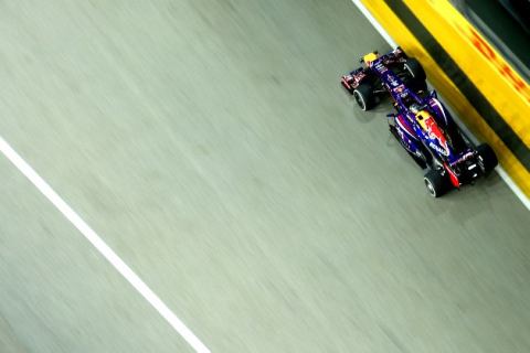 Vettel zdeklasował rywali w kwalifikacjach
