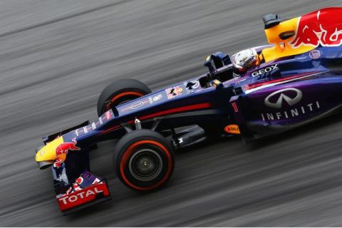 Red Bull najszybszy na średniej mieszance opon
