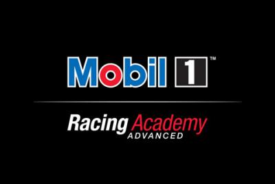Zagraj w Mobil 1 Racing Academy Advanced