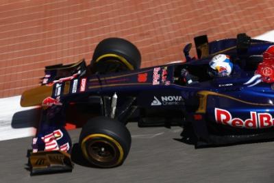 Toro Rosso będzie testować z kierowcami wyścigowymi