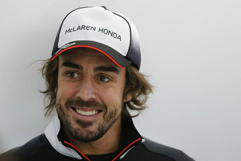 Sędziowie uznali wypadek Alonso za incydent wyścigowy