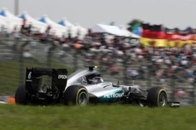 Rosberg najszybszy przed czasówką