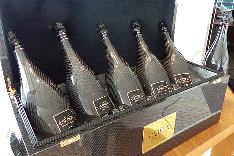 Na podium F1 oficjalnie powrócił prawdziwy szampan