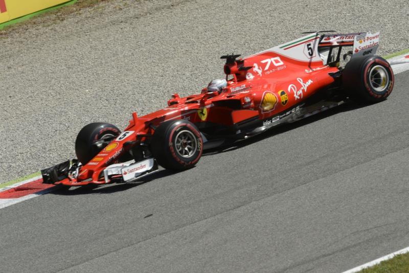 Vettel przed GP Malezji otrzymał nowe podzespoły silnikowe 