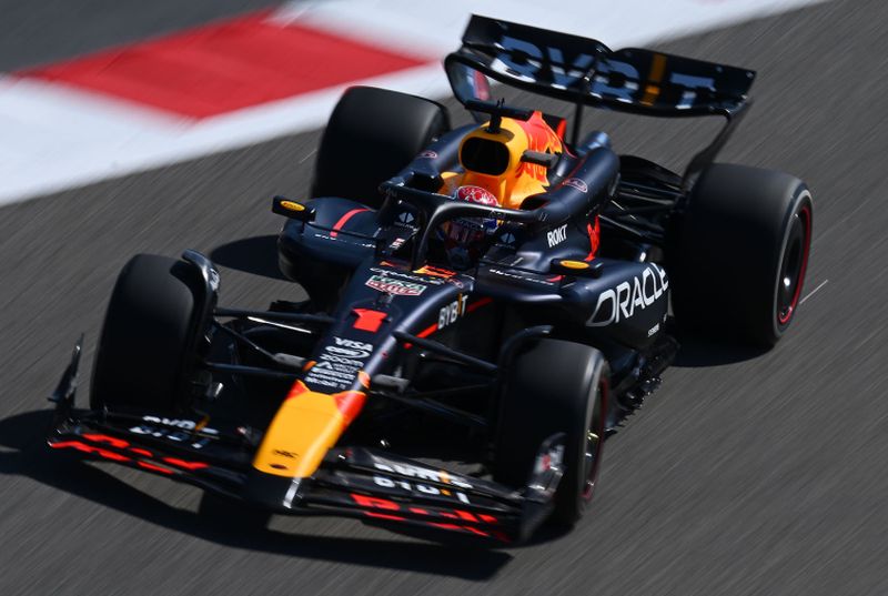 #1 dzień testów: Verstappen z największą liczbą okrążeń i najlepszym czasem