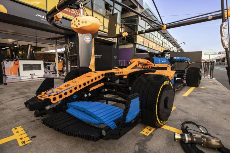 Model McLarena od Lego robi wrażenie