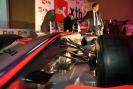2010 inne XTB XTB sponsorem McLarena 15.jpg