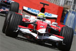 Silverstone - dzień #1 - Schumacher najszybszy