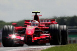 Ferrari górą w pojedynku strategów