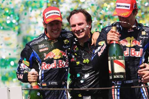 Vettel zwycięża, Red Bull mistrzem