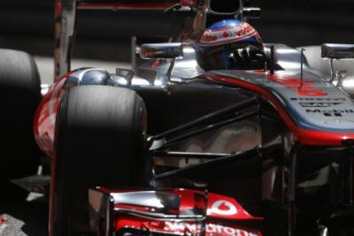 Odmienne nastroje w garażu McLarena
