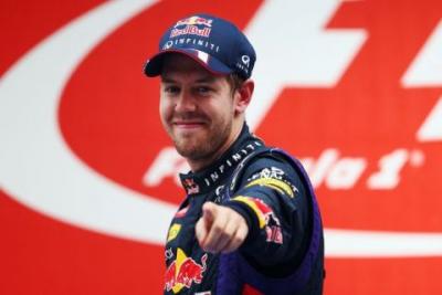 Vettel wygrywając w Indiach sięga po czwarty tytuł