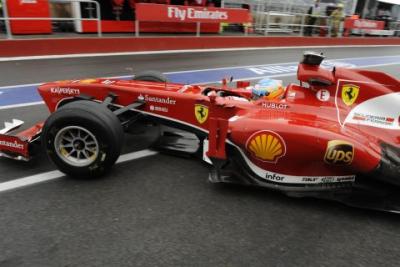Ferrari we Fiorano sprawdzało nowy silnik V6 - wideo