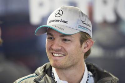 Problemy z cylindrem Hamiltona, świetny Rosberg