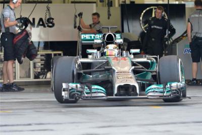 Hamilton najszybszy na koniec testów w Bahrajnie
