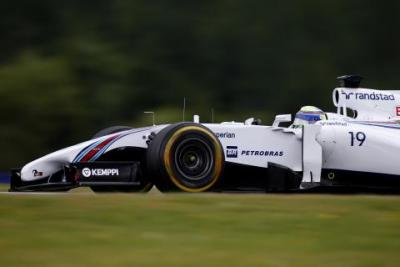 Williams w Austrii ogrywa Mercedesa 