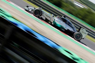 #3 trening: Hamilton nieznacznie szybszy od Rosberga