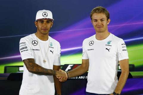 Hamilton i Rosberg utrzymują równą formę w Abu Zabi