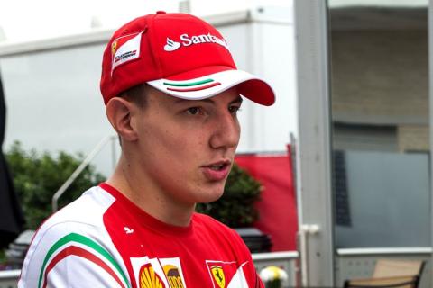 Marciello będzie testował z Ferrari
