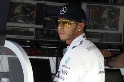 Choroba Hamiltona wymusiła przerwę w zajęciach Mercedesa