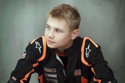 Artur Janosz również dołącza do stawki GP3