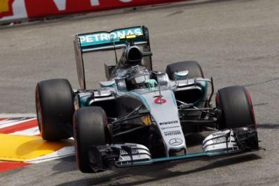 Rosberg niespodziewanie wygrał na ulicach Monako