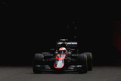 McLaren z Hondą w końcu zdobywa pierwsze punkty w tym roku
