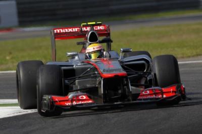 Hamilton: ciężko patrzeć na problemy McLarena