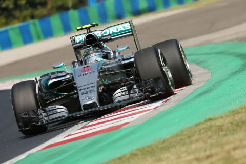 Rosberg mimo problemów utrzymuje prowadzenie w Spa