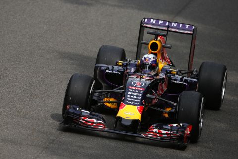 Ricciardo stracił nowy silnik