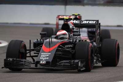 McLaren zadowolony mimo utraty punktu
