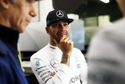 Hamilton otrzymuje karę przed GP Chin