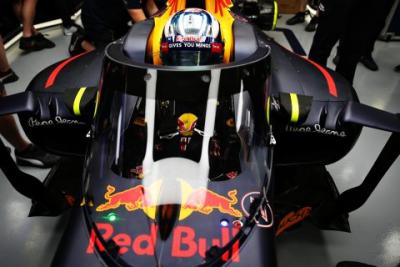 Red Bull zaprezentował swoją wersję ochronnego kokpitu
