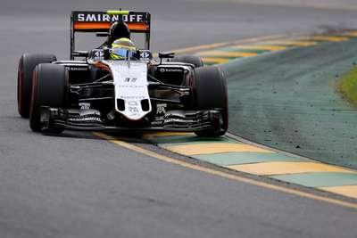 Kłopoty Force India na pierwszym okrążeniu
