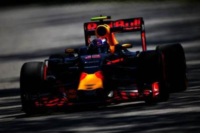 Red Bull rozpoczyna testy dla Pirelli