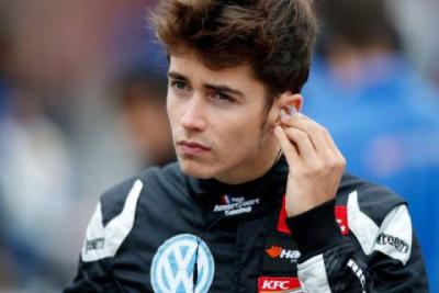 Leclerc poprowadzi bolid Haasa w piątkowych treningach