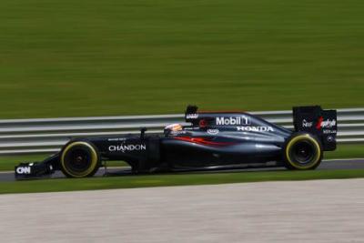 McLaren powrócił do starego tylnego skrzydła