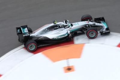 Rosberg najszybszy po pierwszym treningu w Hockenheim