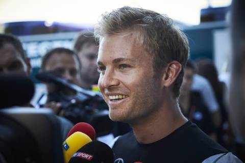 Rosberg zdobywa pole position w Spa