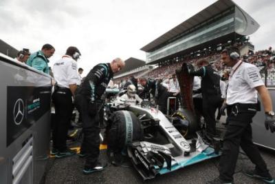 Mercedes wycofał protest, którego nie popierał Hamilton
