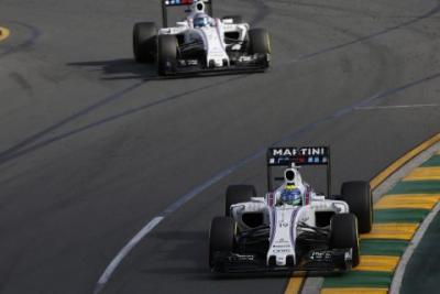 Williams szuka przewagi nad Force India
