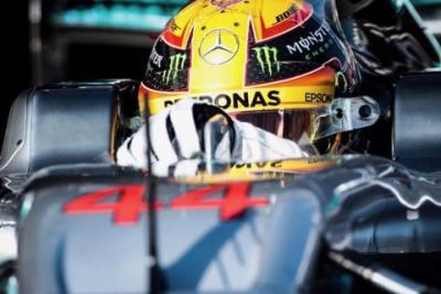 Hamilton najszybszy po pierwszym dniu testów F1