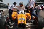 Alonso najszybszym debiutantem po pierwszym treningu w Indy