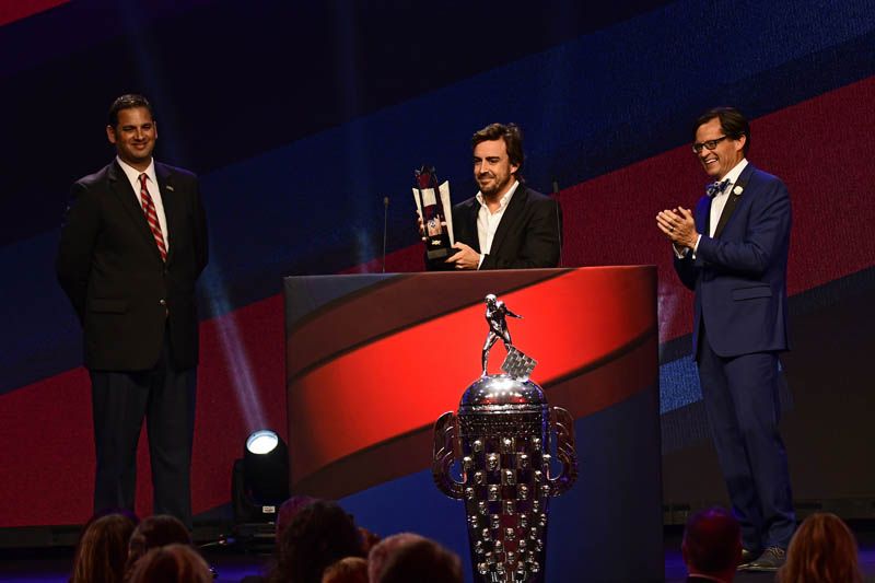 Alonso otrzymał tytuł Debiutanta Roku po wyścigu Indy 500